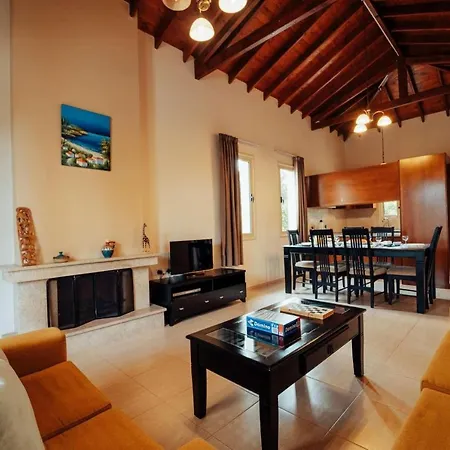 Villa Seapoint Eleni