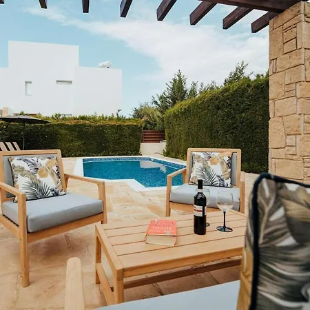 Seapoint Eleni Villa Coral Bay