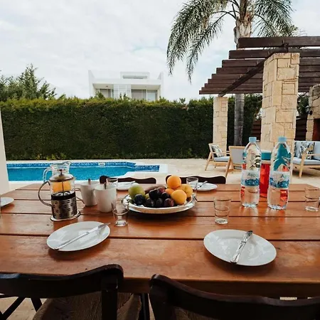 Villa Seapoint Eleni